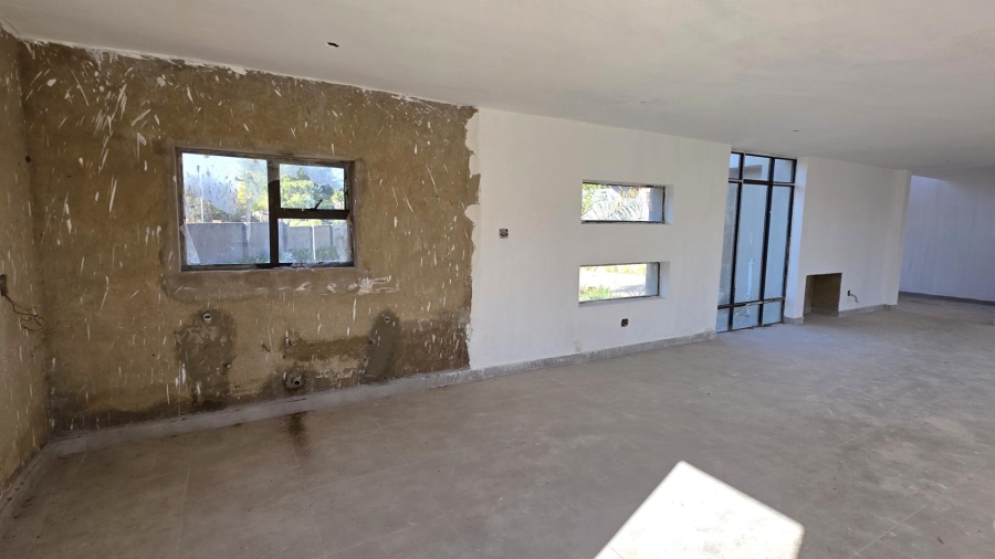 3 Bedroom Property for Sale in Ifafi North West